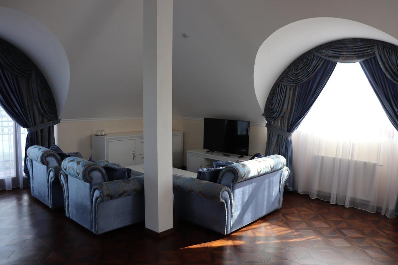 Hotel Viliam Frano Nitra Exteriér fotografie