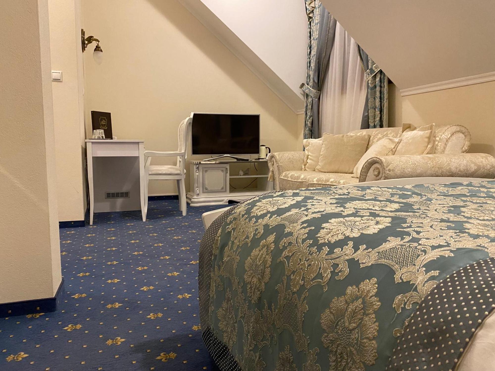 Hotel Viliam Frano Nitra Exteriér fotografie