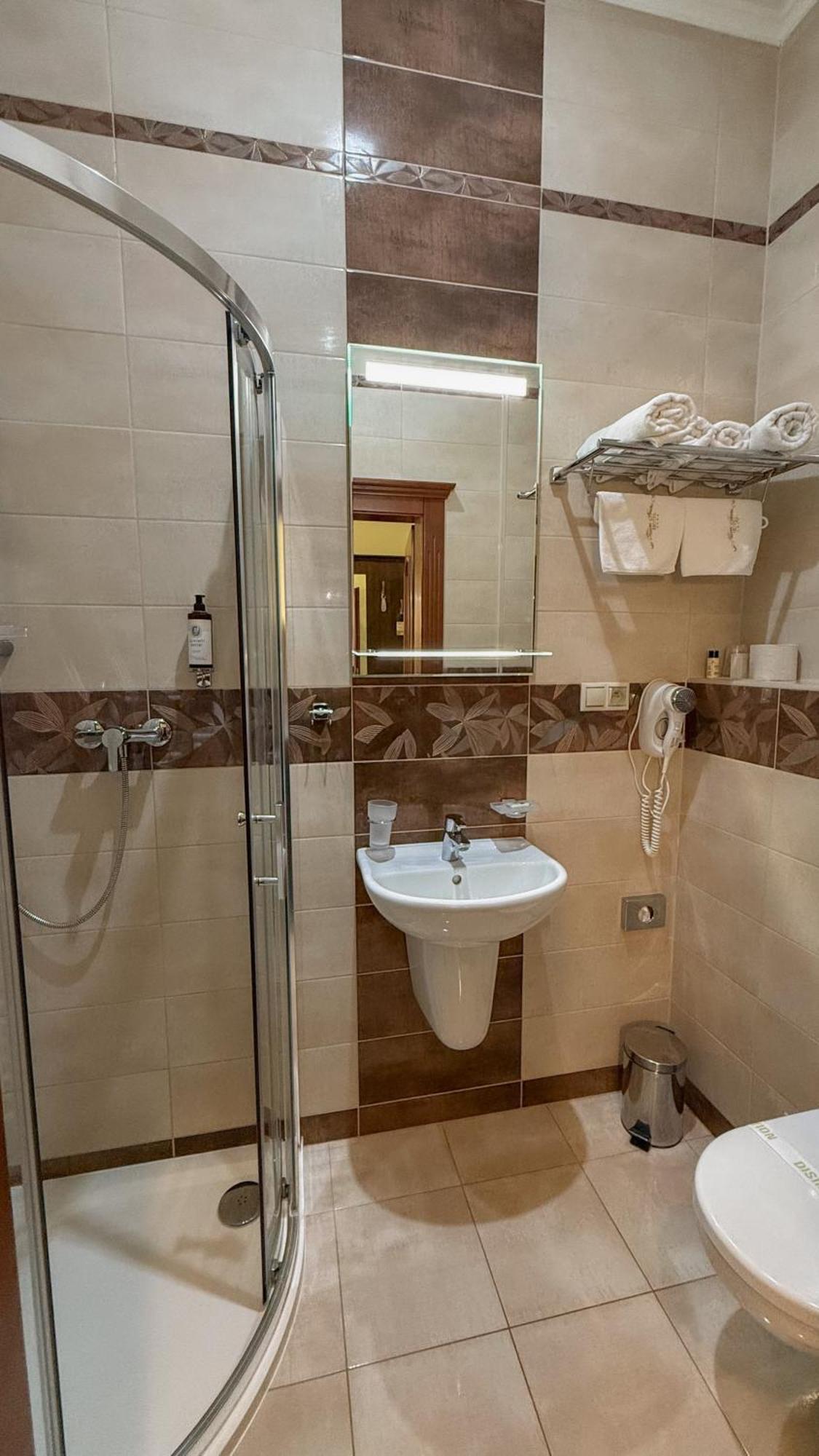 Hotel Viliam Frano Nitra Exteriér fotografie